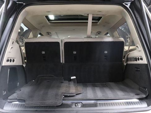 Used 2023 Jeep Grand Wagoneer Series II w/ Premium Group II image 24