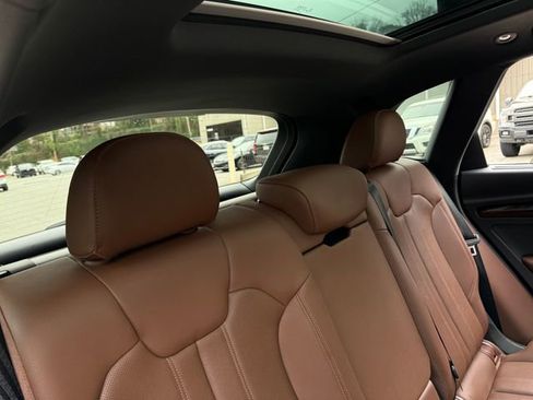 Used 2018 Audi Q5 2.0T Premium Plus w/ Premium Plus Package image 30