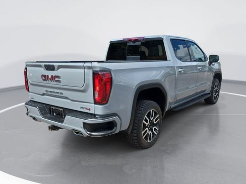 Used 2024 GMC Sierra 1500 AT4 w/ Technology Package AWD/4WD image 3