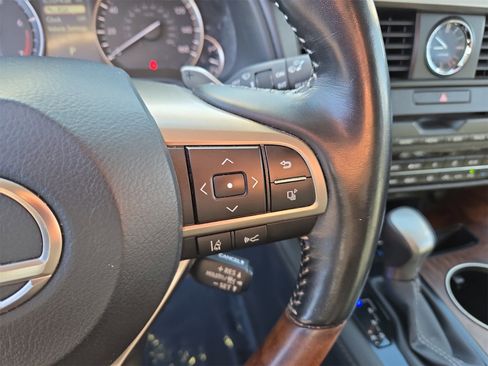 Used 2022 Lexus RX 350L FWD w/ Premium Package image 20