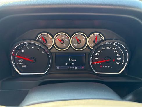 Used 2022 Chevrolet Silverado 1500 LT w/ Fleet Comfort Package AWD/4WD image 13