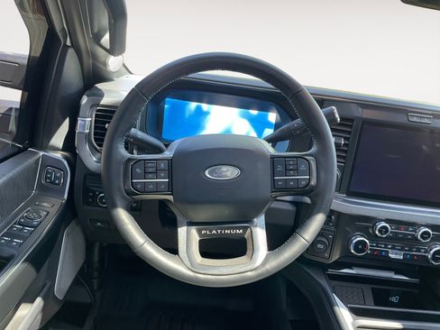 Used 2025 Ford F450 Platinum w/ FX4 Off-Road Package AWD/4WD image 14