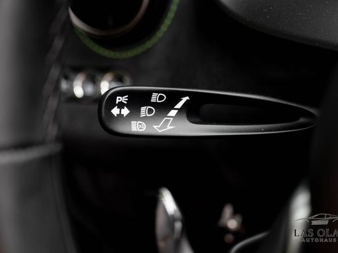 Used 2026 McLaren 750S Spider RWD image 55