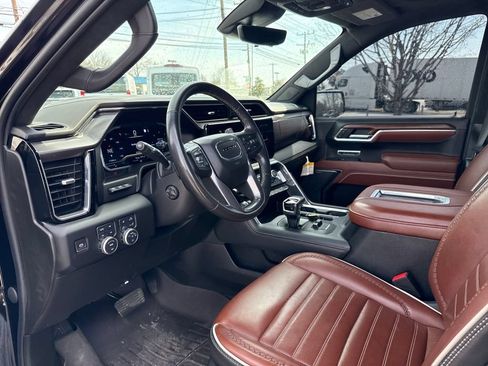 Used 2022 GMC Sierra 1500 Denali Ultimate AWD/4WD image 47