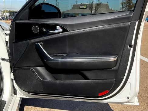 Certified 2023 Kia Stinger GT-Line image 28