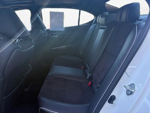 Used 2018 Acura TLX V6 w/ Technology & A-SPEC Pkg FWD image 13