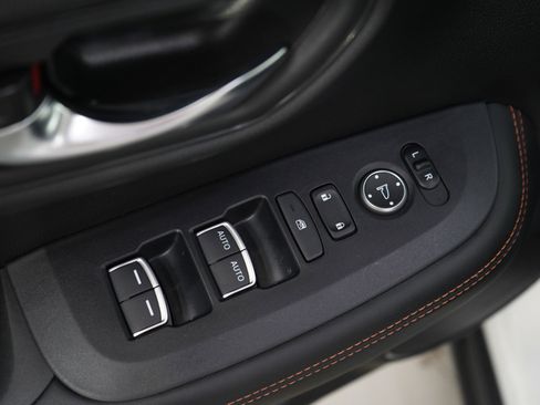 Used 2023 Honda HR-V Sport image 19