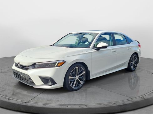 Certified 2024 Honda Civic Touring image 3