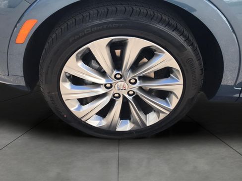 Used 2024 Buick Envista Avenir FWD image 3
