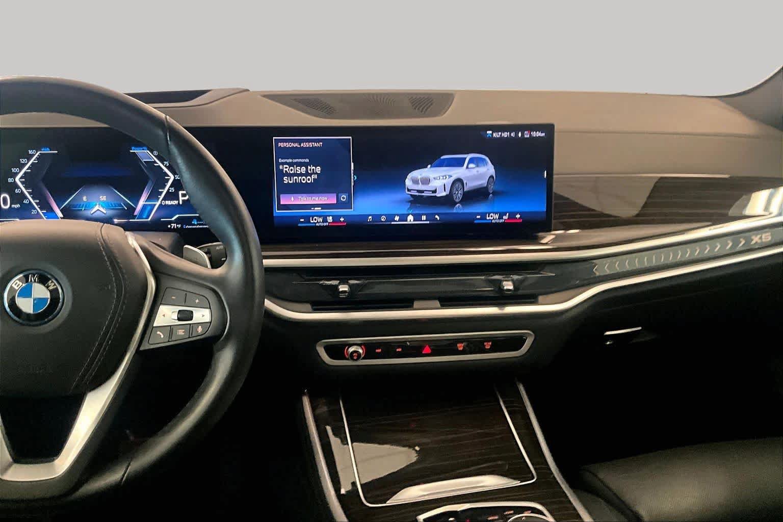 Used 2025 BMW X5 xDrive50e AWD/4WD image 6