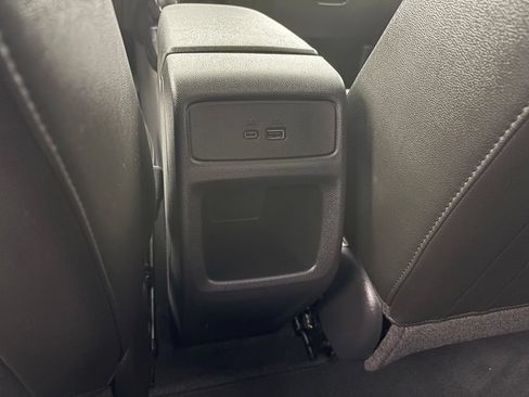 Used 2025 Chevrolet Trax LT w/ Driver Confidence Package FWD image 12