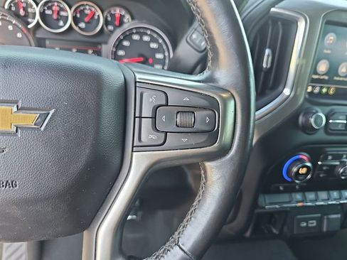 Used 2021 Chevrolet Silverado 1500 LT image 18