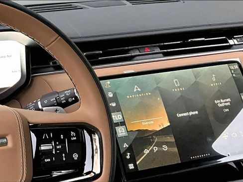 New 2026 Land Rover Range Rover Sport Dynamic SE image 7