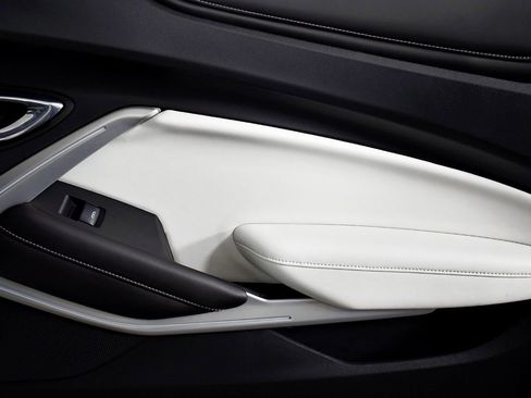 Used 2017 Chevrolet Camaro SS w/ LPO, Ground Effects Package image 37