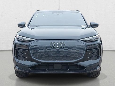 New 2027 Audi Q6 e-tron Premium AWD/4WD image 2