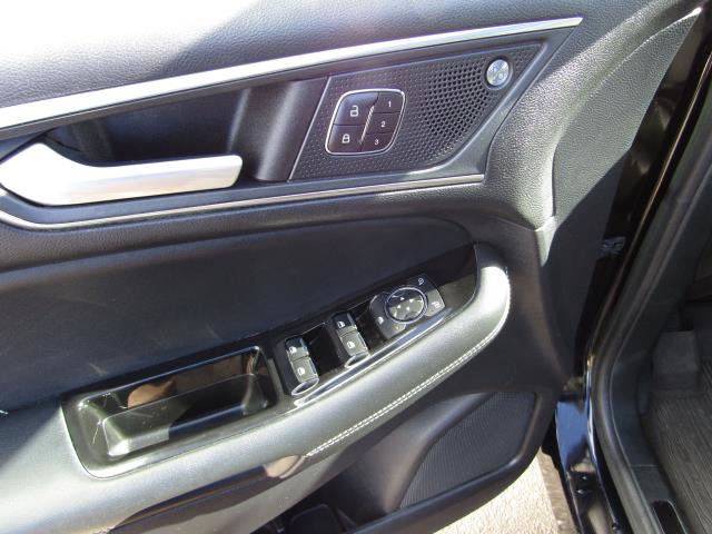 Certified 2019 Ford Edge ST w/ Convenience Package AWD/4WD image 18