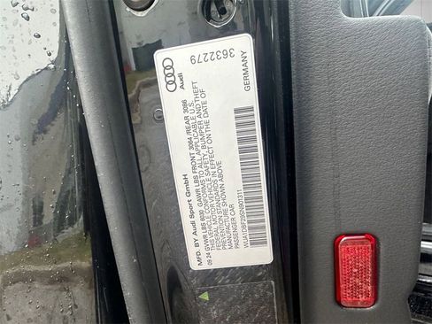 Used 2025 Audi RS 6 performance image 42