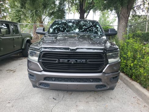 Used 2022 RAM 1500 Laramie AWD/4WD image 3