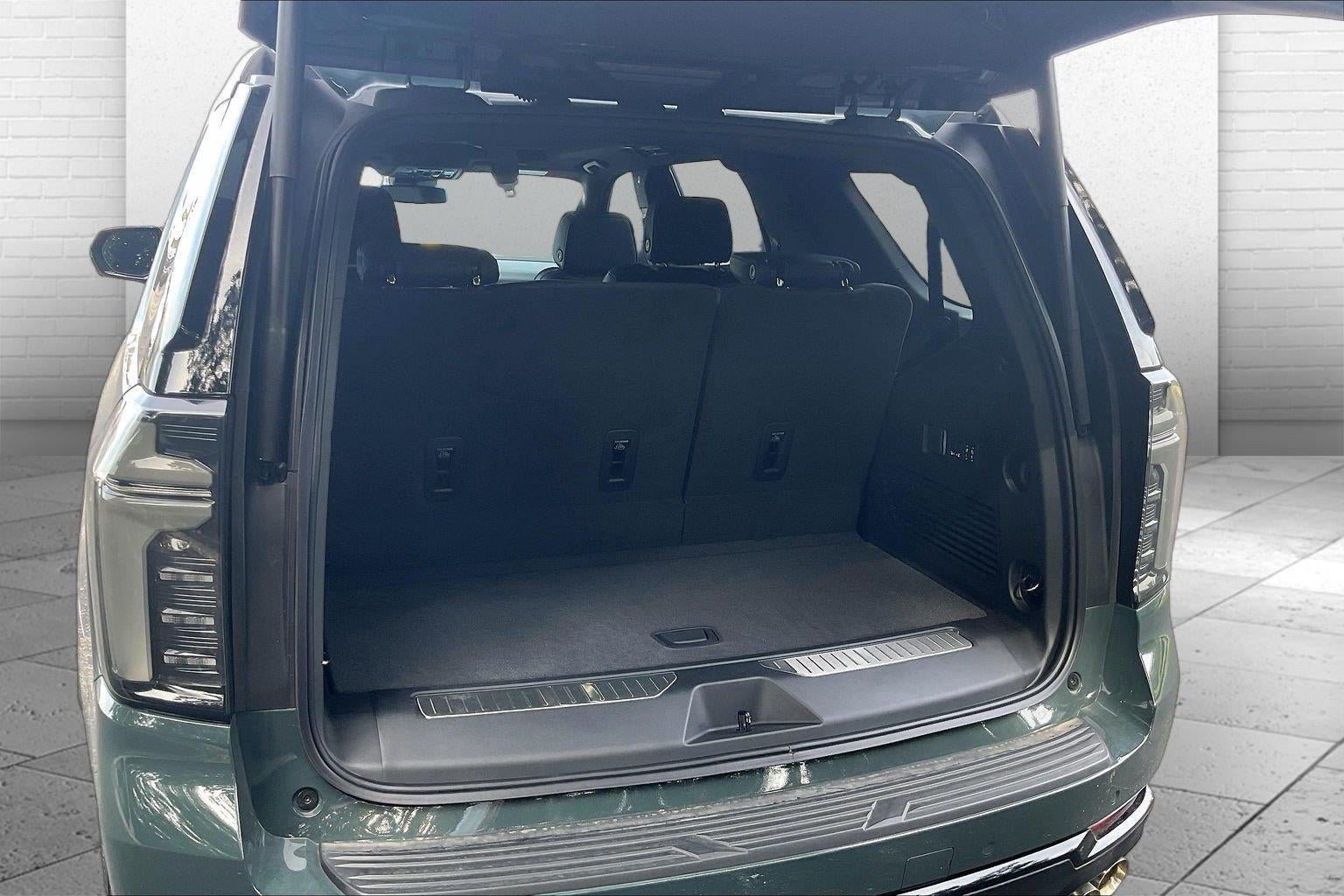 New 2026 Chevrolet Tahoe RST w/ Comfort Package AWD/4WD image 5