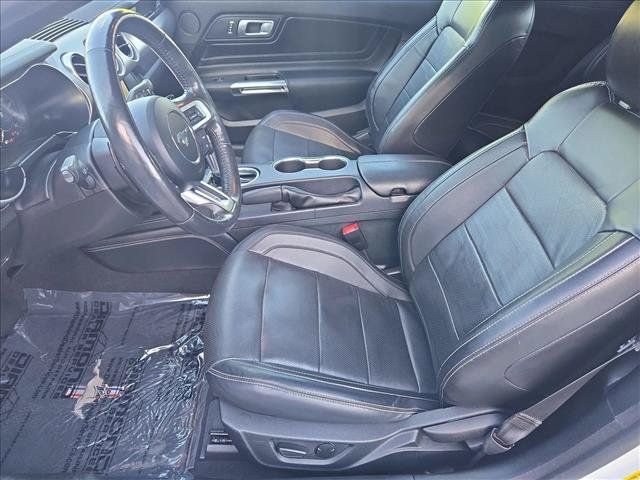 Used 2022 Ford Mustang GT Premium w/ Equipment Group 401A RWD image 16