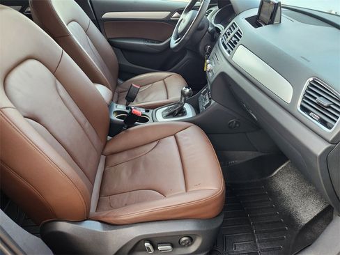 Used 2018 Audi Q3 2.0T Premium image 14