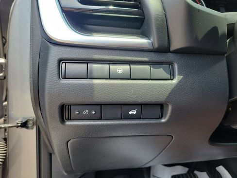 Used 2021 Nissan Rogue SV w/ Premium Package AWD/4WD image 21