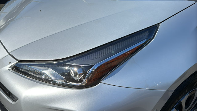 Certified 2019 Toyota Prius LE AWD/4WD image 7