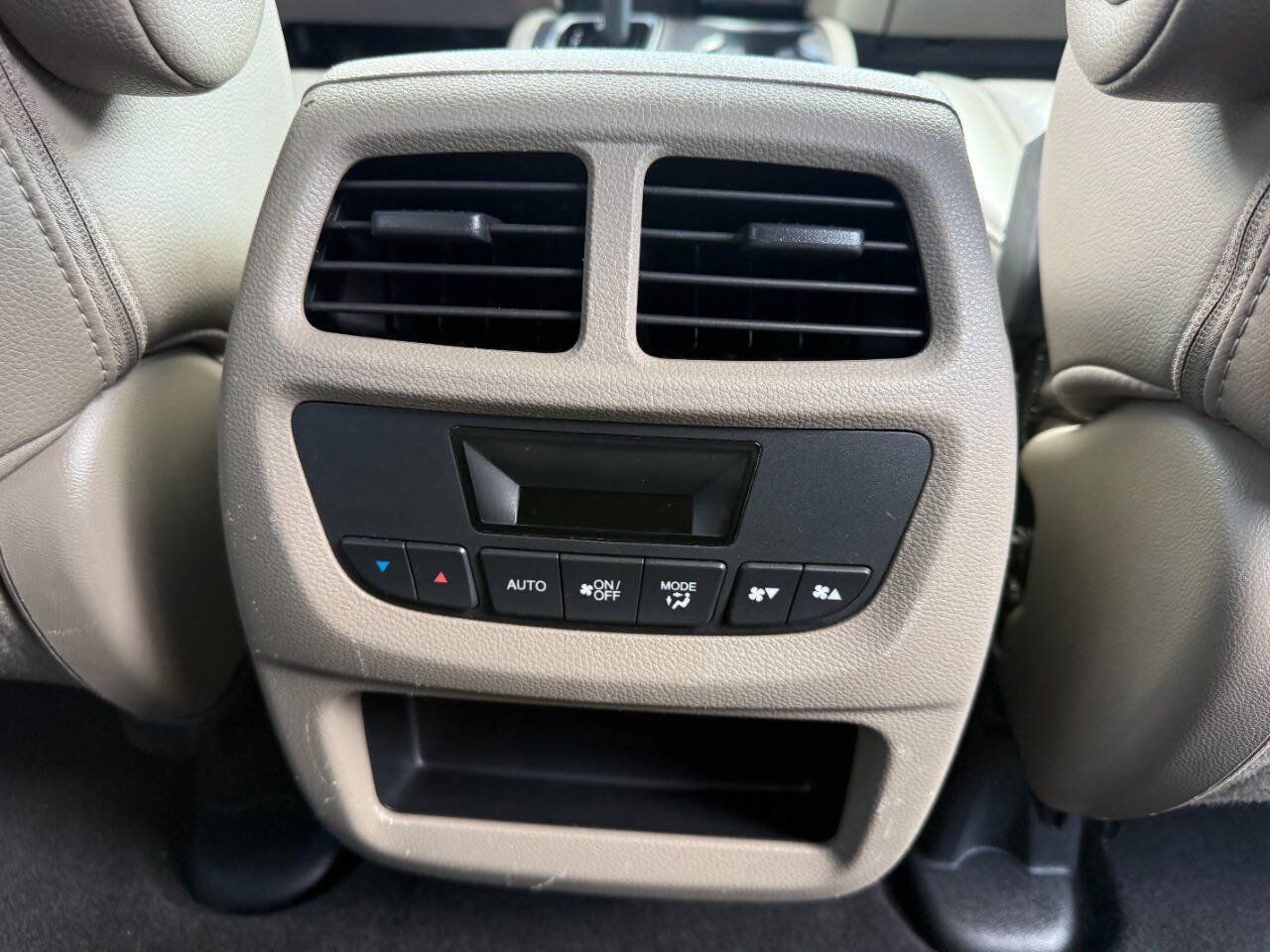 Used 2016 Honda Pilot EX-L image 39