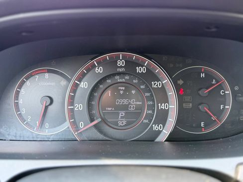 Used 2016 Honda Accord Sport image 30