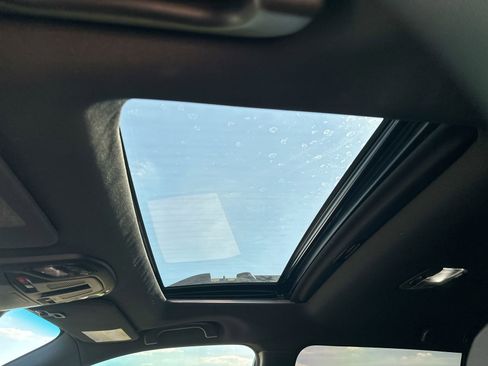 Used 2022 Subaru Outback Wilderness image 21