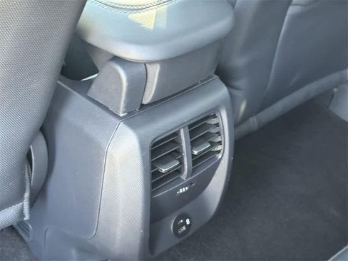 Used 2021 Ford Mustang Mach-E Premium image 31