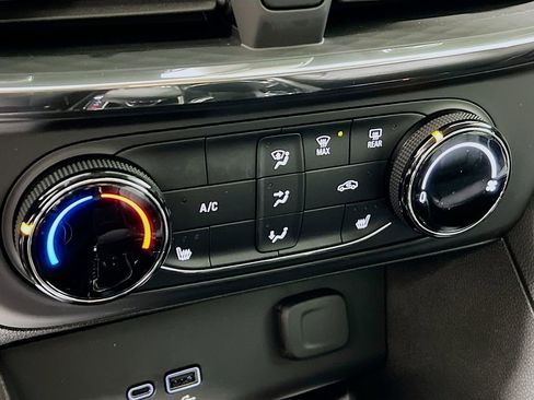 New 2026 Buick Encore GX Preferred image 14