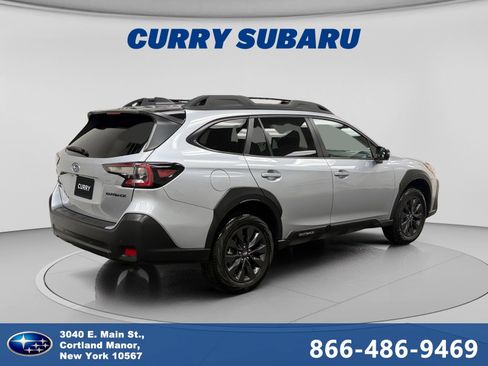 Used 2025 Subaru Outback Onyx Edition w/ Tech Package 2 AWD/4WD image 5