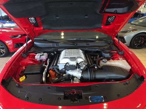 Used 2023 Dodge Charger SRT Hellcat w/ Harman/Kardon Audio Group image 10
