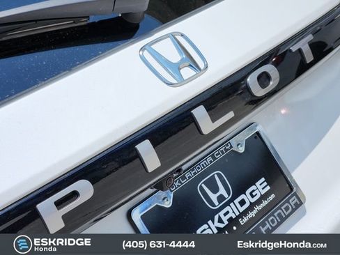 Certified 2026 Honda Pilot EX-L image 11