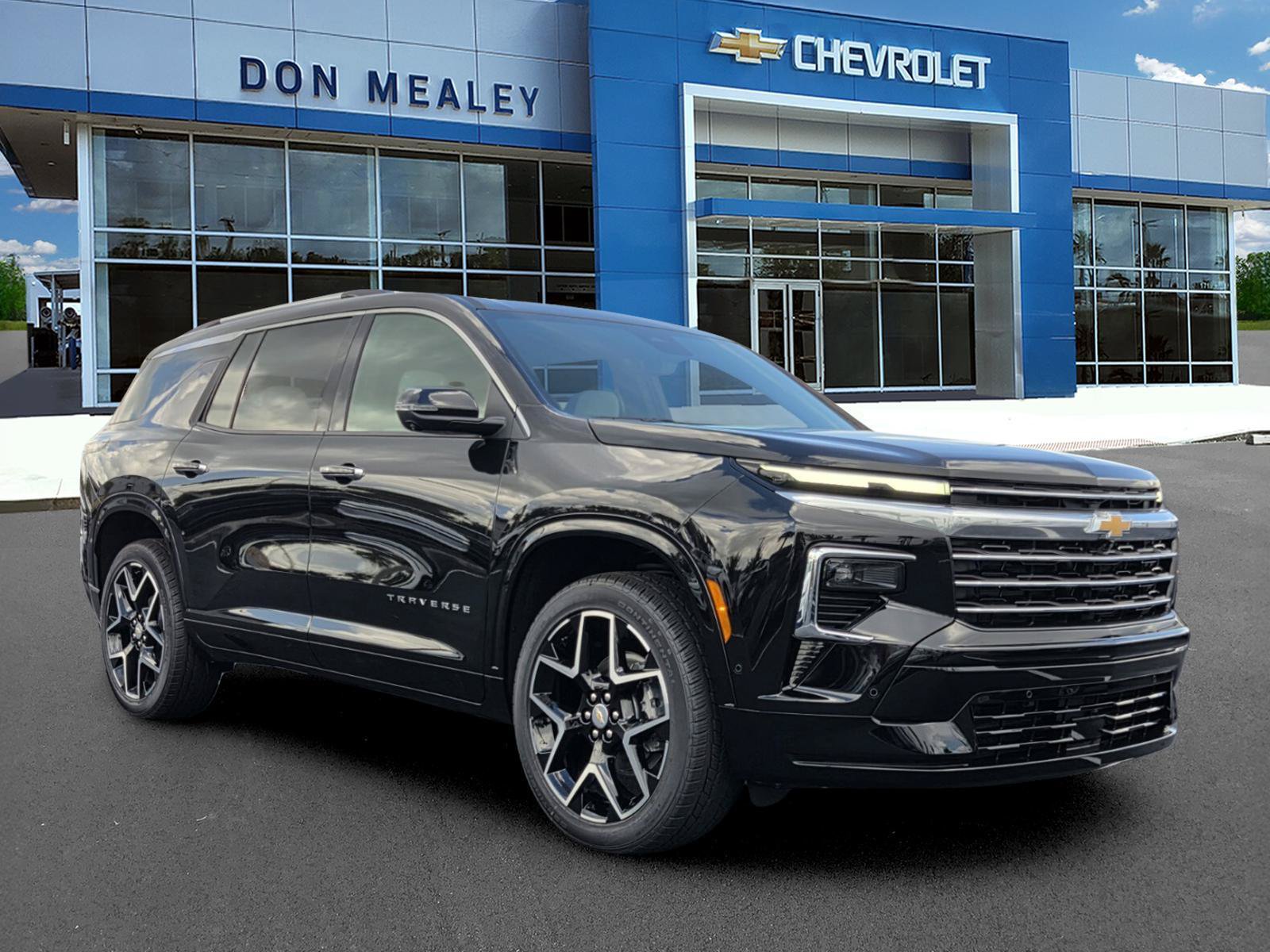 New 2026 Chevrolet Traverse High Country FWD image 1