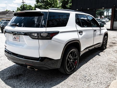 Used 2019 Chevrolet Traverse Premier w/ Redline Edition FWD image 11