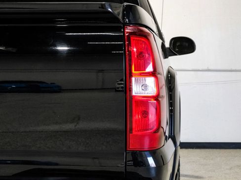 Used 2013 Chevrolet Avalanche LT w/ Suspension Package, Off-Road image 49