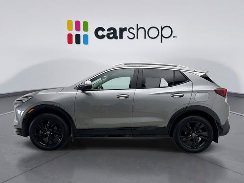 Used 2025 Buick Encore GX Sport Touring w/ Advanced Technology Package image 2