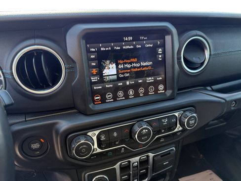 Used 2022 Jeep Wrangler Unlimited Rubicon 4xe w/ Cold Weather Group image 12