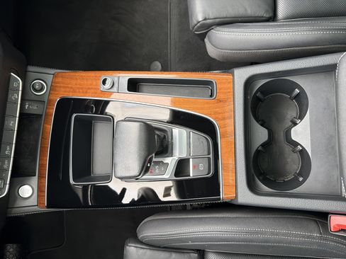 Certified 2023 Audi Q5 2.0T Premium Plus w/ Premium Plus Package image 8