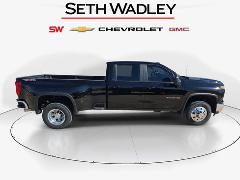 New 2026 Chevrolet Silverado 3500 LT w/ All Star Edition AWD/4WD image 8