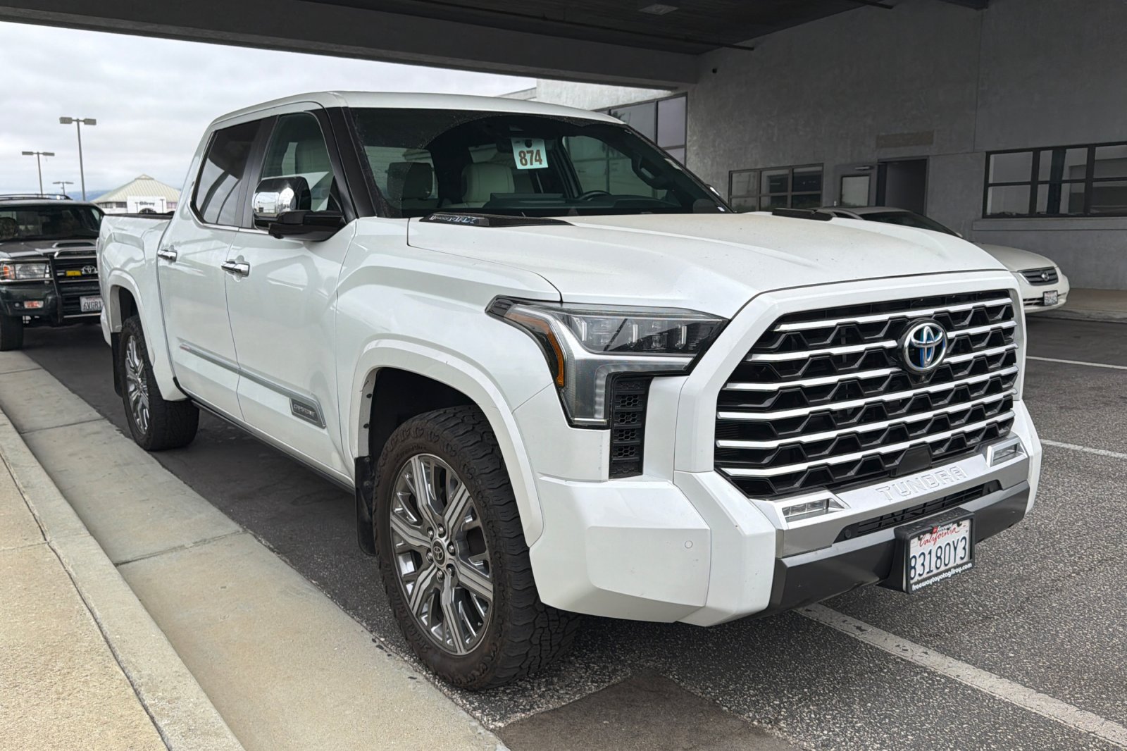 Used 2024 Toyota Tundra Capstone AWD/4WD image 2