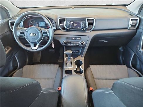 Used 2019 Kia Sportage LX FWD image 17