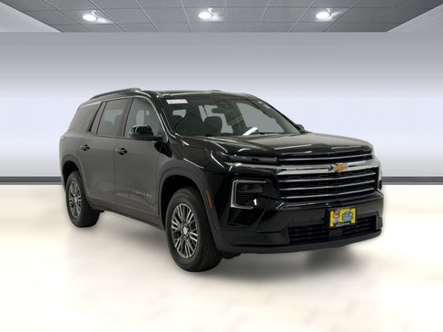 Used 2026 Chevrolet Traverse LT AWD/4WD image 6