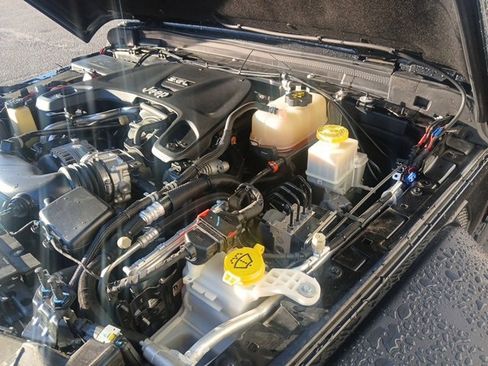 Used 2020 Jeep Gladiator Sport w/ Quick Order Package 24S image 49