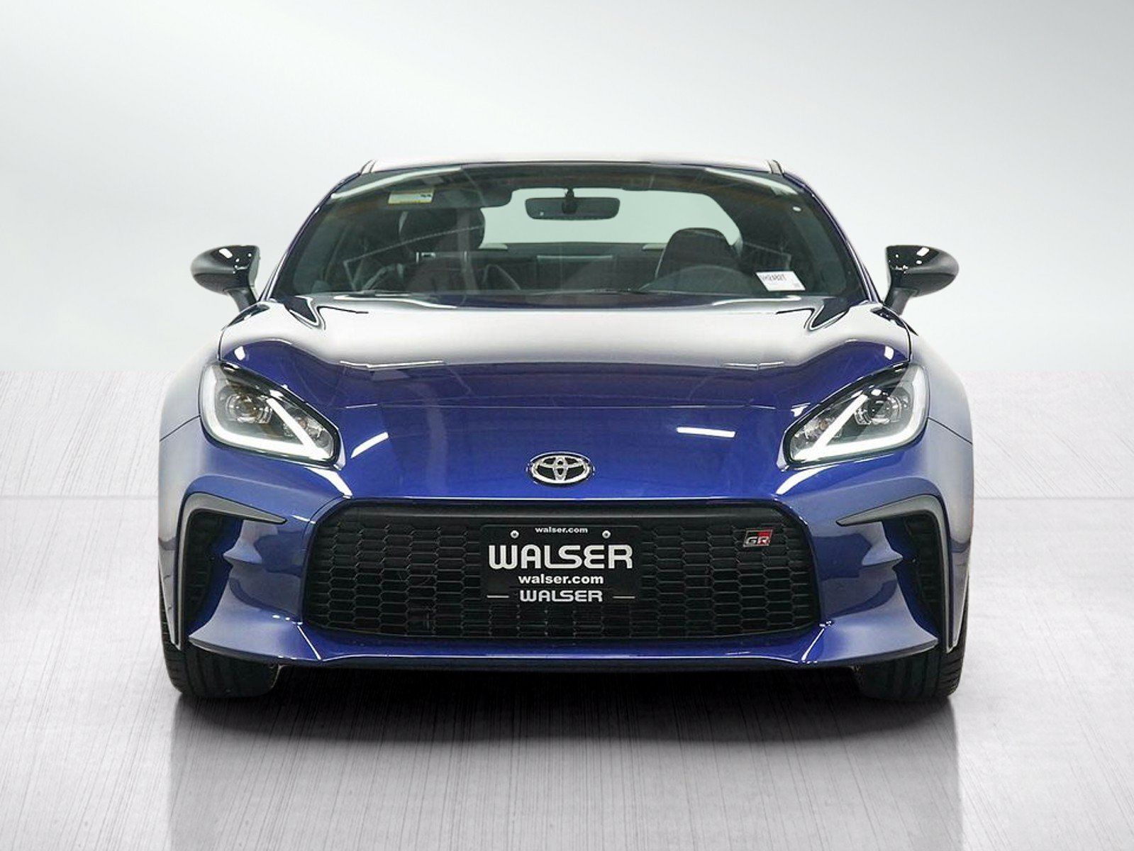Used 2025 Toyota GR86 Premium w/ ALL Weather Mat Package (TMS) RWD image 8