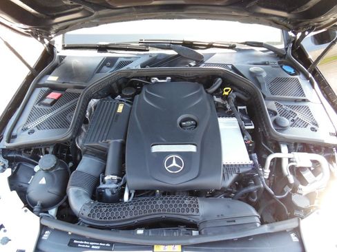 Used 2015 Mercedes-Benz C 300 4MATIC Sedan image 30