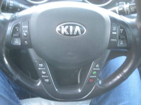 Used 2013 Kia Optima EX w/ Premium Pkg FWD image 19