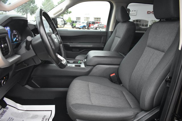 Used 2024 Ford Expedition XLT RWD image 14